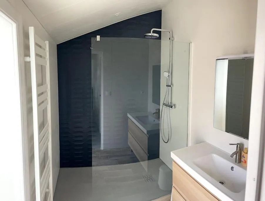 Casa vacanze maison totalement rénovée 3 chambres au coeur du village Lézardrieux