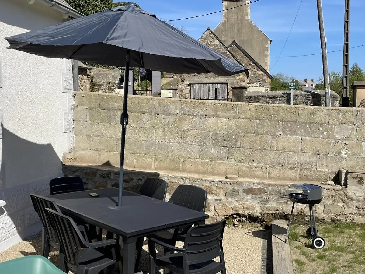 maison totalement rénovée 3 chambres au coeur du village Lézardrieux Casa vacanze